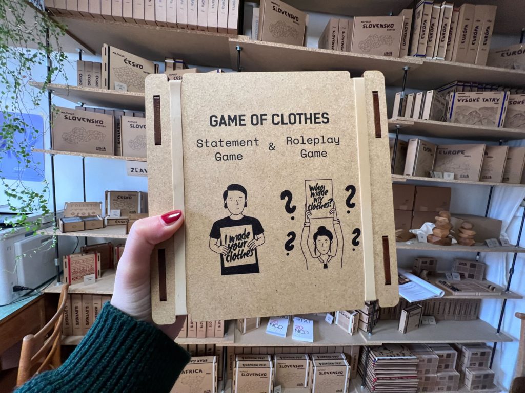 Statement Game - Game of Clothes